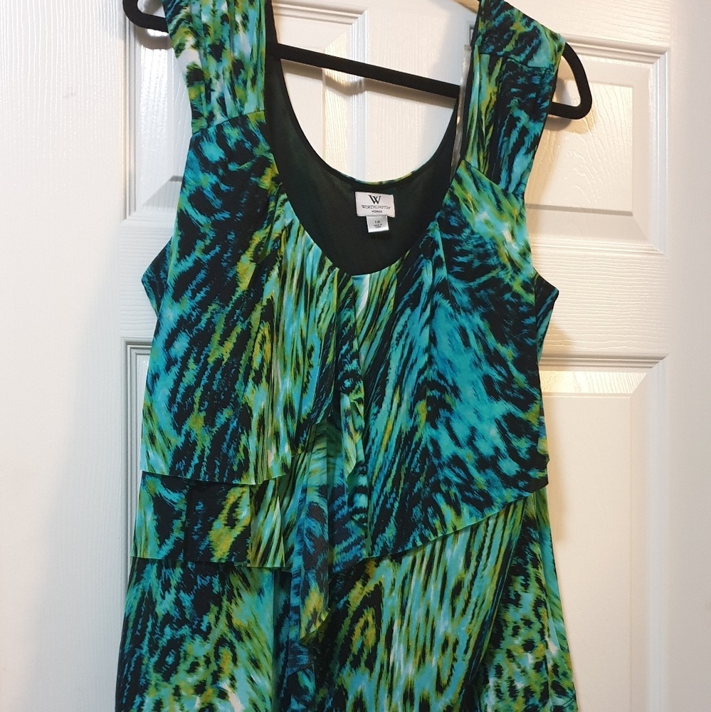 Green sleeveless top